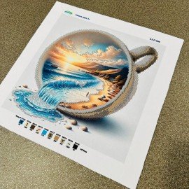 Чашка мрії з горами